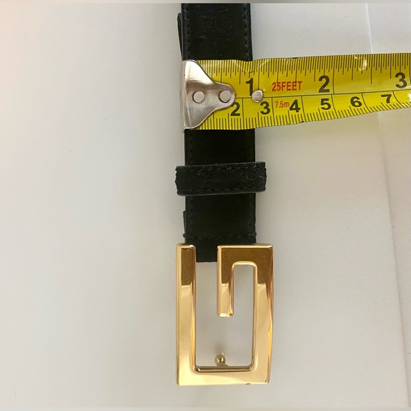 Gucci Skinny Suede Black Belt with Gold Buckle Size 85/34 - Picture 8 of 8